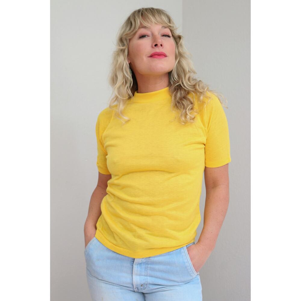 1980's Deadstock Vintage Single Stitch USA Made Raglan T-Shirt ~ Women's XS SM